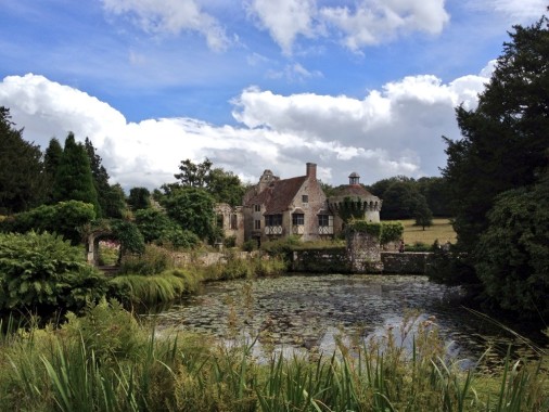 Scotney castle