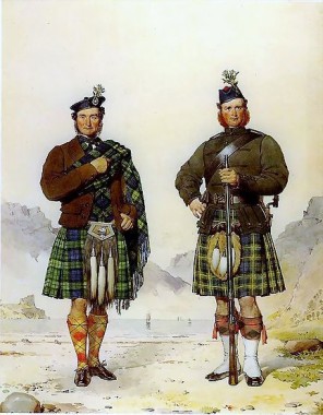 Celtic Clan Tartan Gown Medieval Costume Scot Irish Plaid SCA Garb
